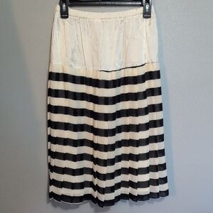 Vintage Elegant Cream and Black Striped Pencil Skirt